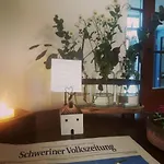酒店 Und Restaurant Haus Sajons