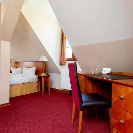 Und Restaurant Haus Sajons 4* Plau am See