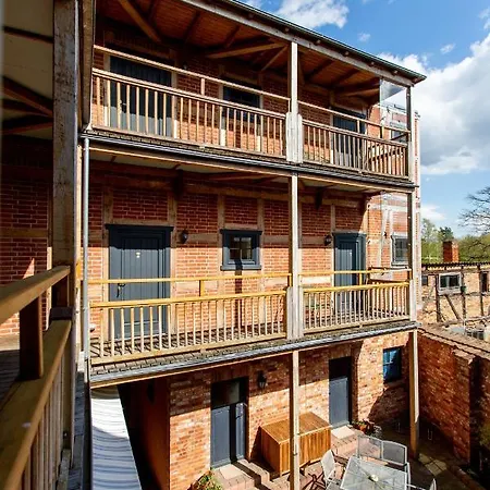 Hotell Und Restaurant Haus Sajons