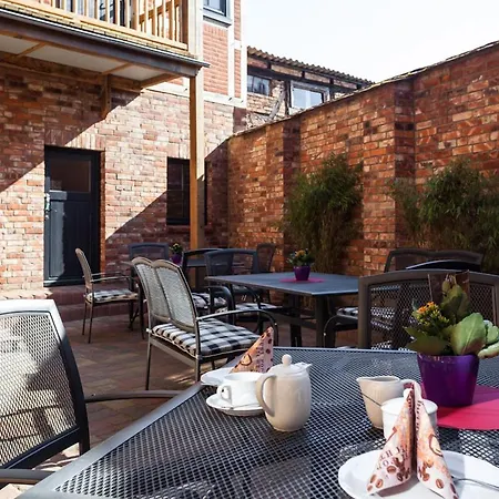 Hotell Und Restaurant Haus Sajons