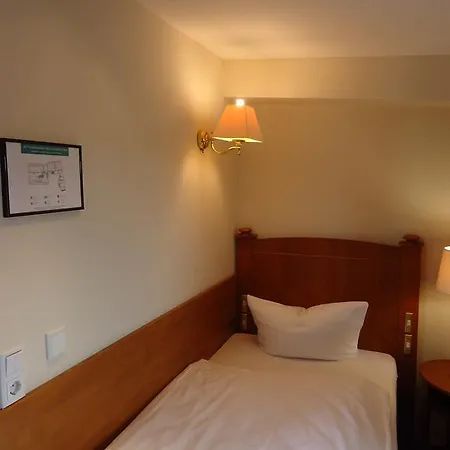 Und Restaurant Haus Sajons Hotell Plau am See