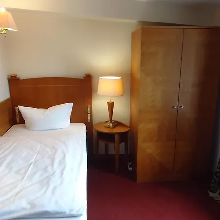 Und Restaurant Haus Sajons Plau am See